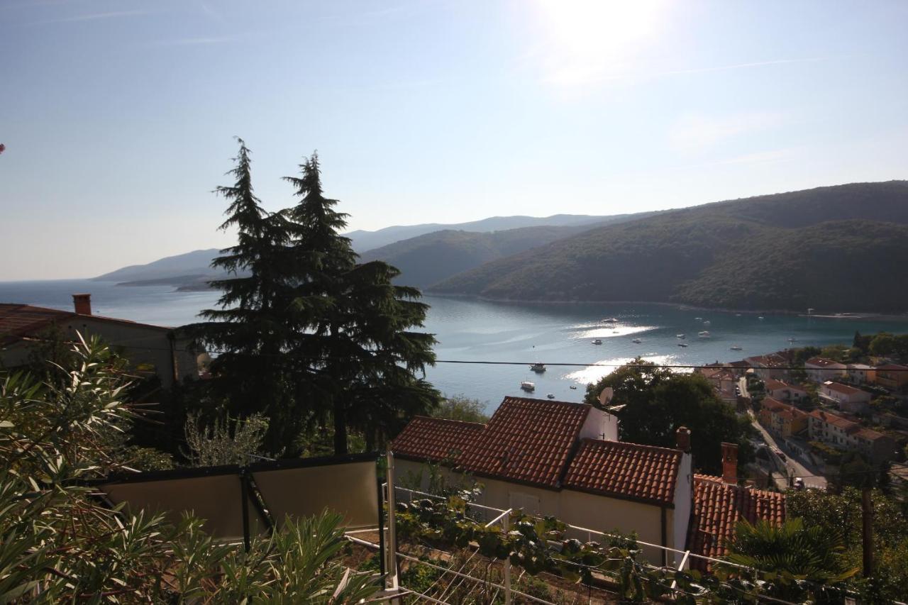 Apartments With A Parking Space Rabac, Labin - 7410 المظهر الخارجي الصورة