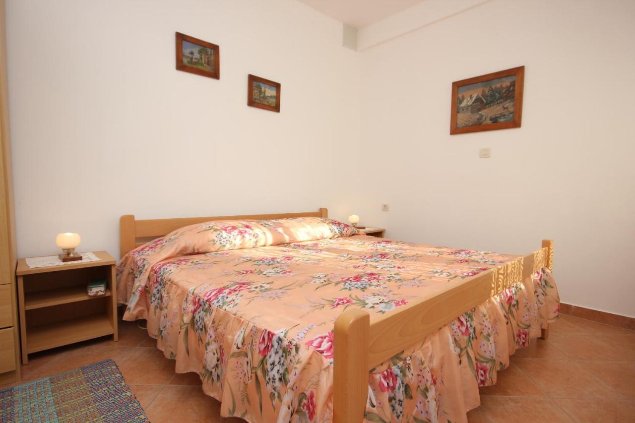 Apartments With A Parking Space Rabac, Labin - 7410 المظهر الخارجي الصورة